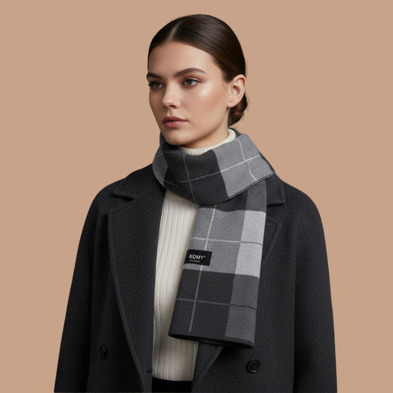 Cashmere Scarf – Timeless Autumn/Winter Elegance